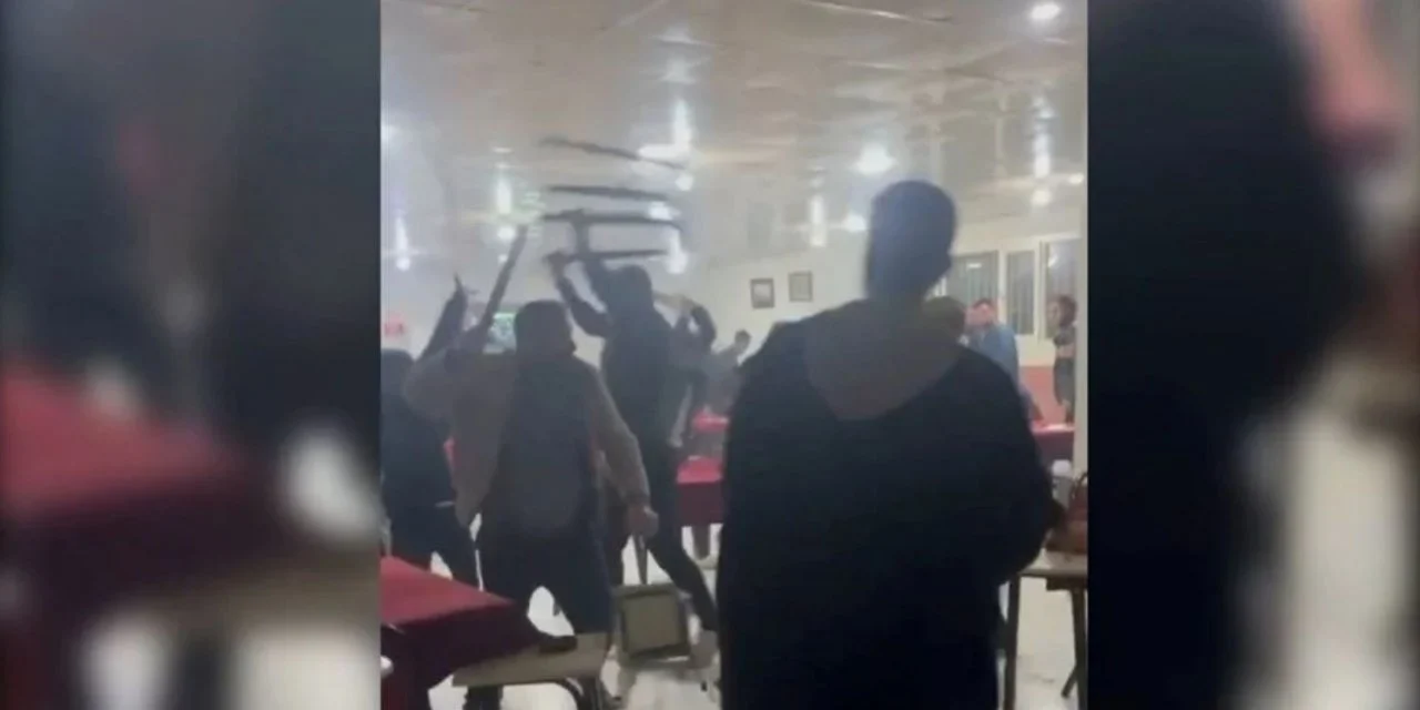 Çay Ocağını birbirine kattılar, okey ıstakalarıyla saldırdılar