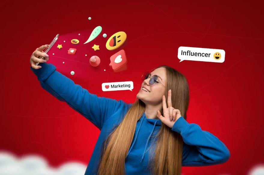 Sosyal medya paylaşımlarımızla neyi ispatlamaya çalışıyoruz?