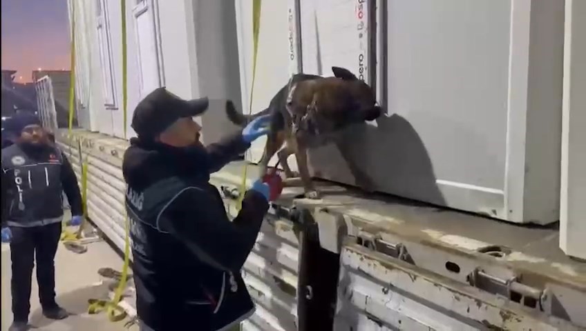 Tırda 146 kilo uyuşturucu ele geçirildi