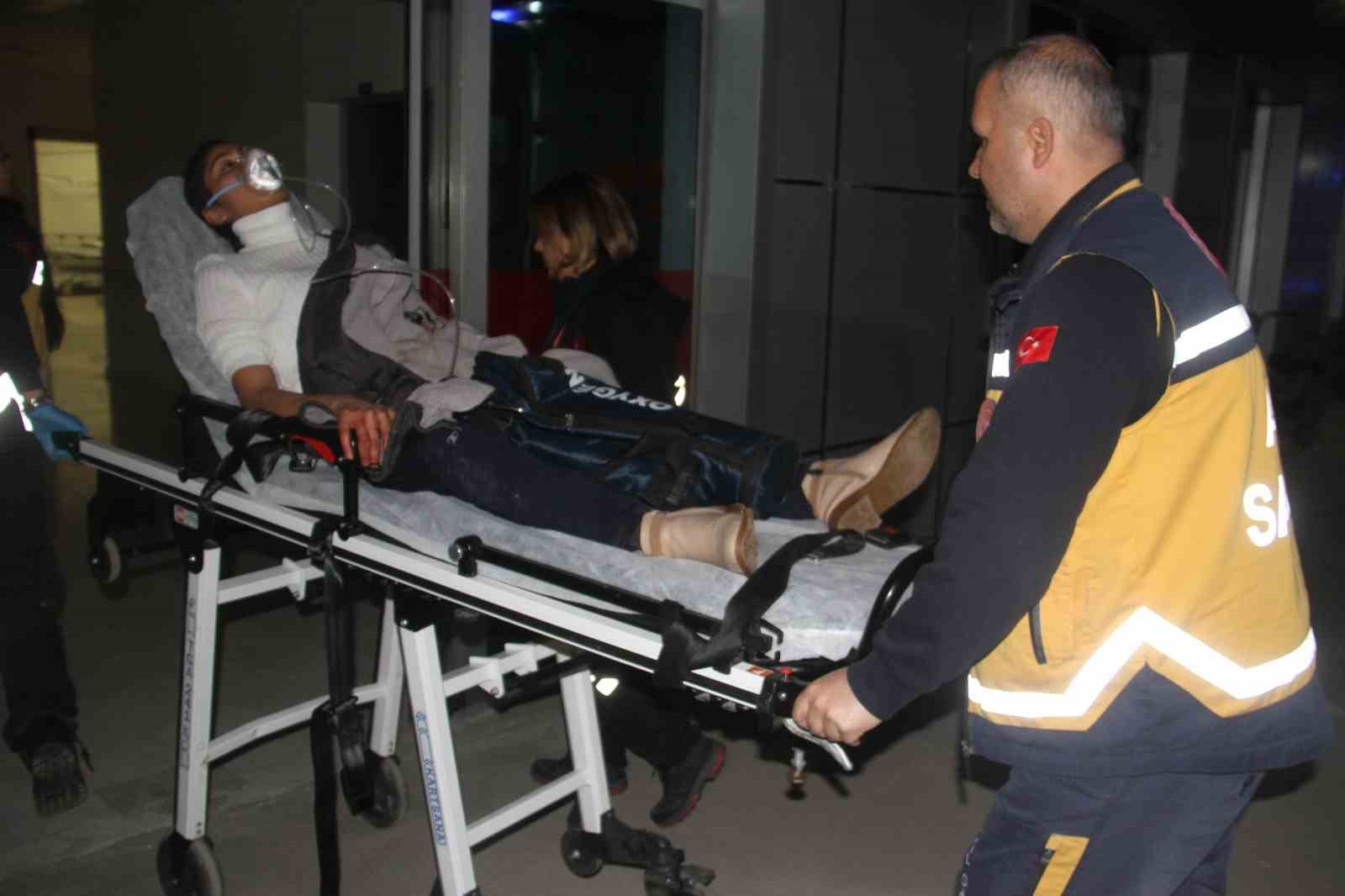 Kızlar arasında kavga