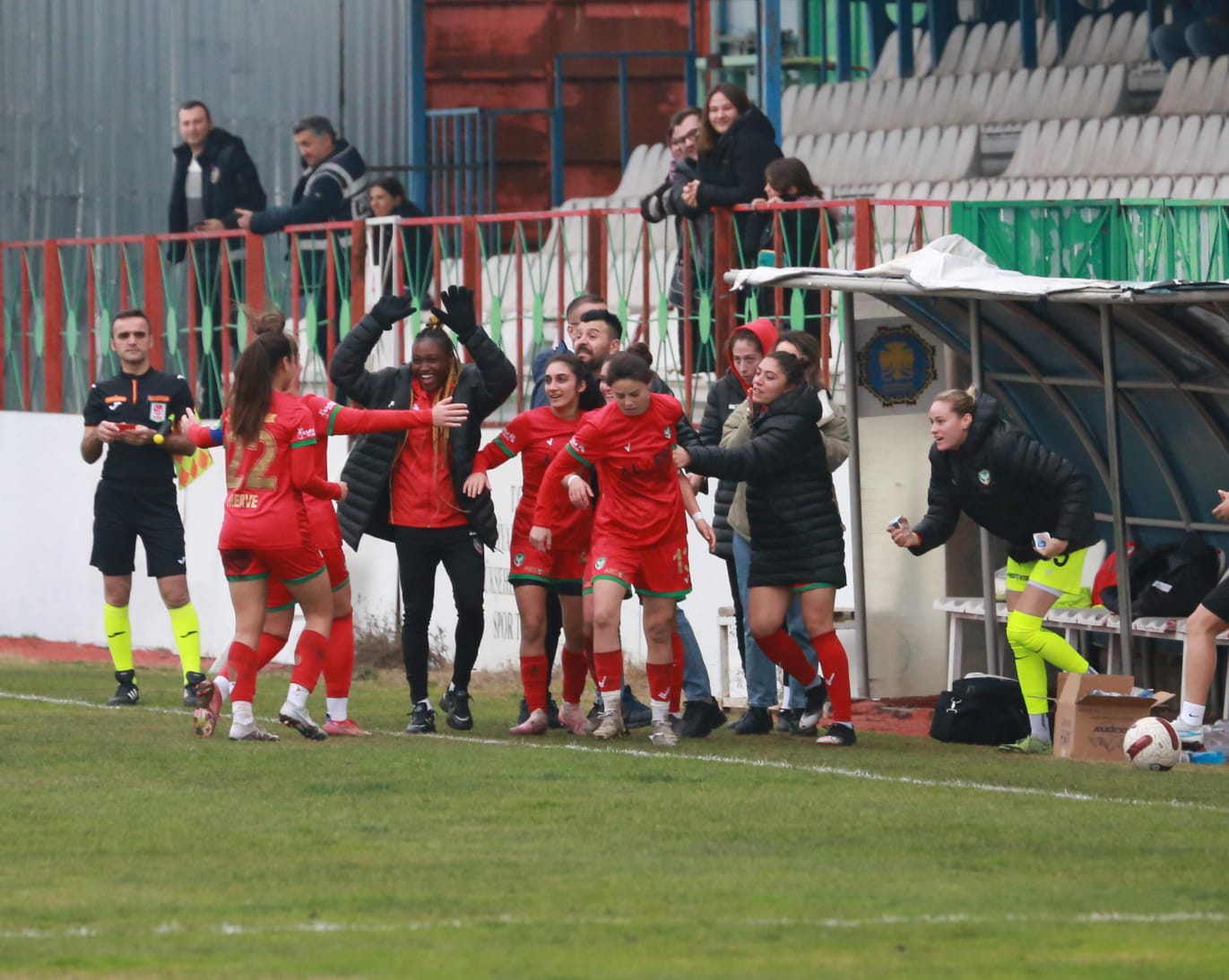 Amedspor: 2 Gaziantep ALG: 2( ilk devre sonucu)