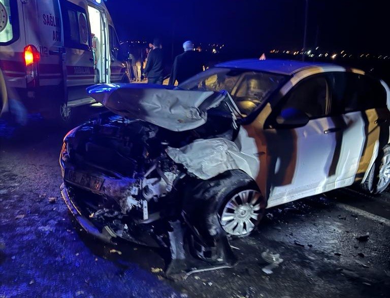 Urfa'da zincirleme kaza çok sayıda yaralı var