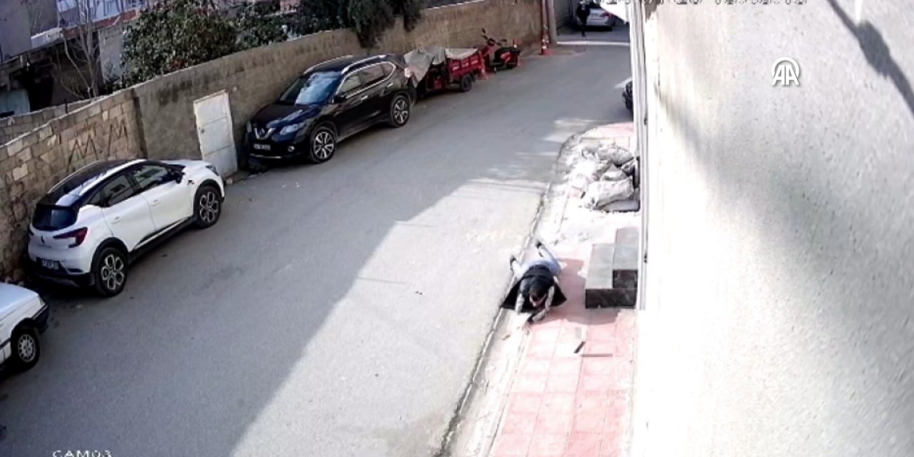 VİDEO - Kapkaççı güvenlik kamerasına takıldı