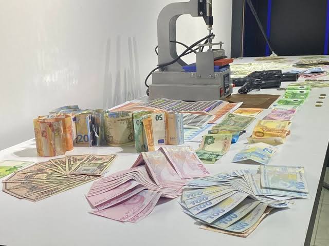 Sahte para operasyonu düzenlendi