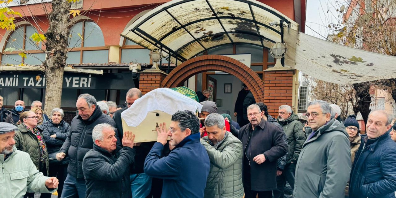 Cemiloğlu’nun eşi toprağa verildi