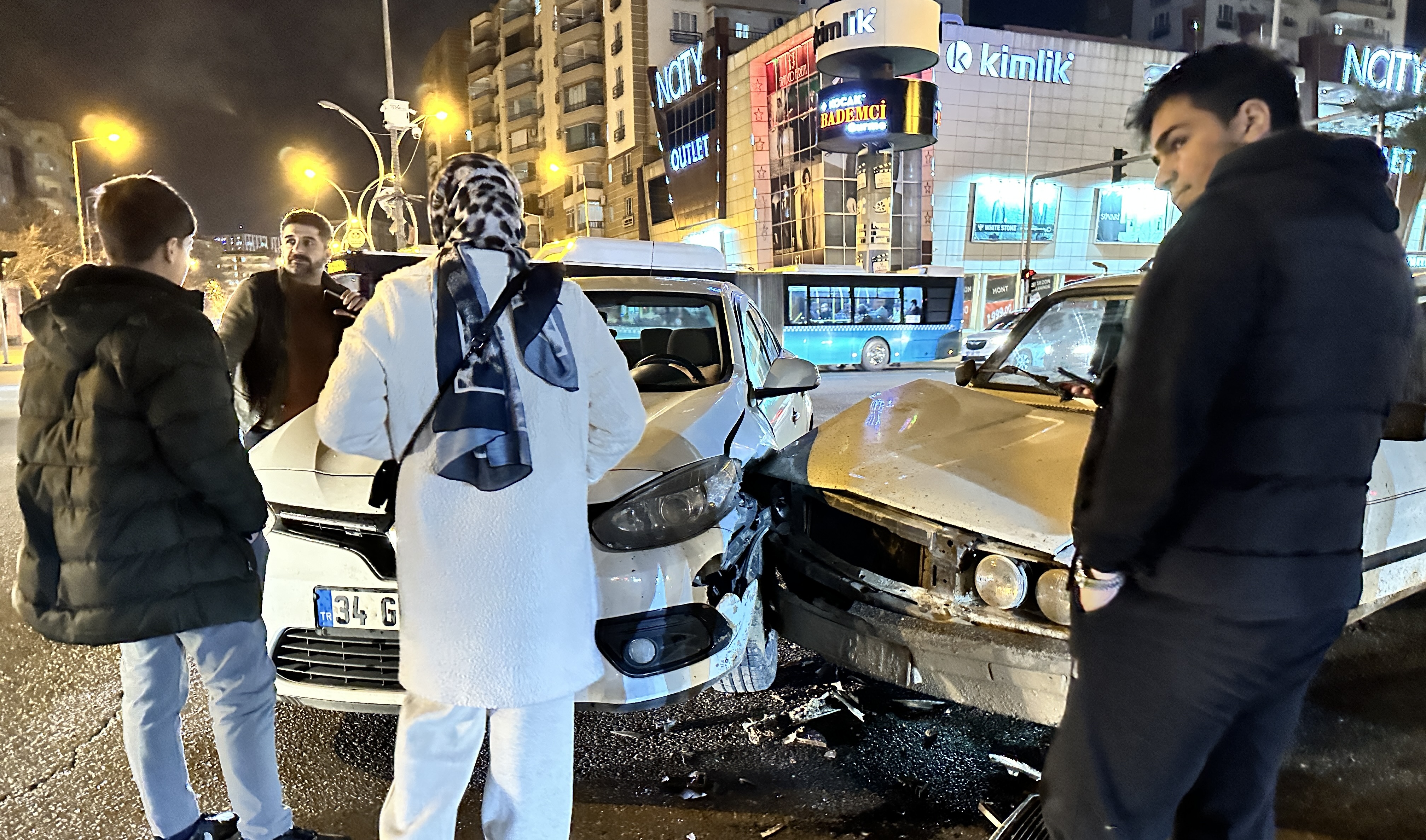 Diyarbakır’da maddi hasarlı kaza