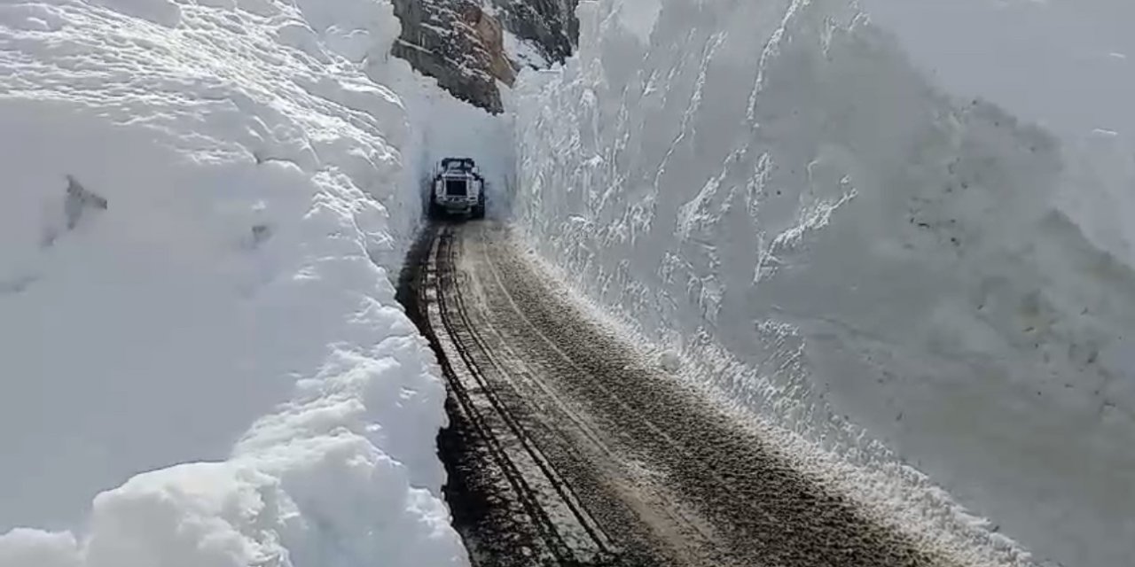 Kardan 8 metrelik tüneller açıldı