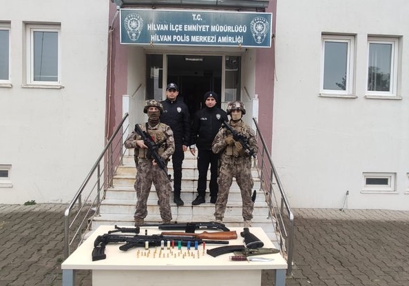 Urfa'da aranan 9 şüpheli yakalandı