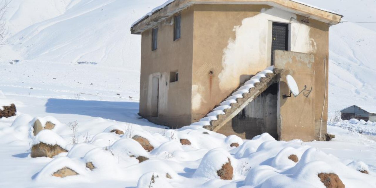 Meydana gelen depremin yaraları 58 yıldır sarılamadı