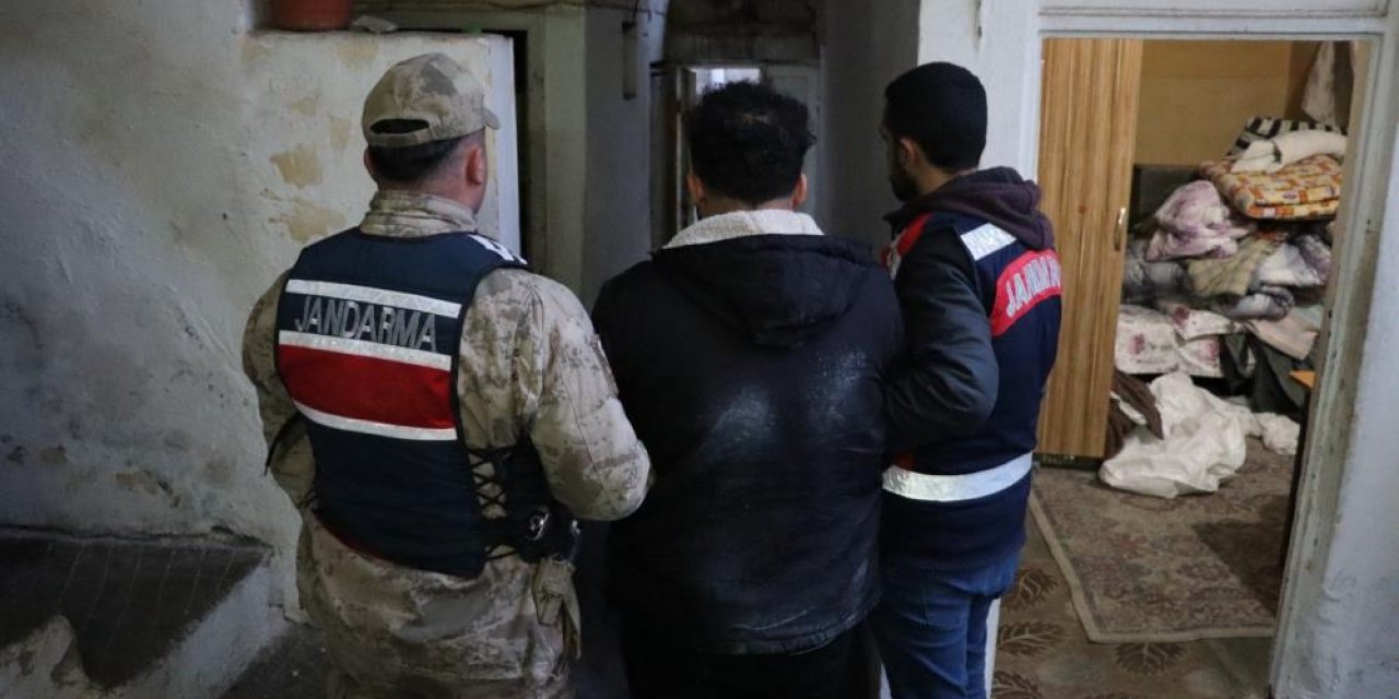 Urfa merkezli 7 ilde DEAŞ operasyonu: 8 gözaltı