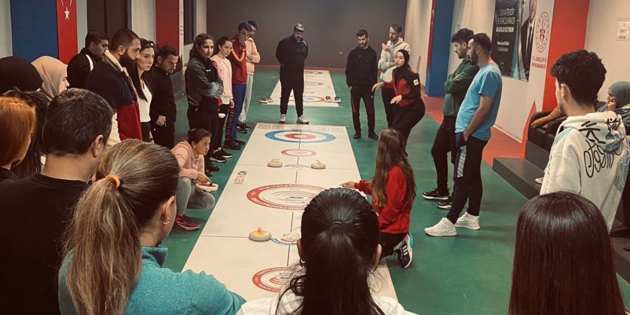 Diyarbakır’daki  Floor Curling Antrenörlük kursu sona erdi