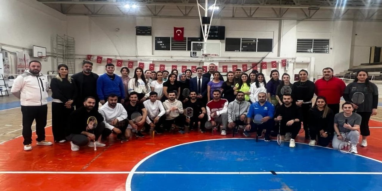 Diyarbakır’da 2. Kademe Badminton Antrenörlük kursu  başladı