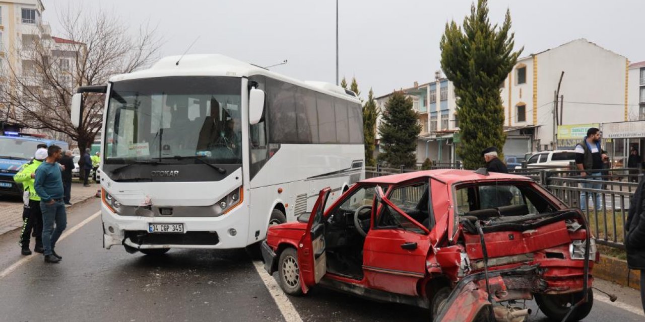 Zincirleme trafik kazası: 2 yaralı