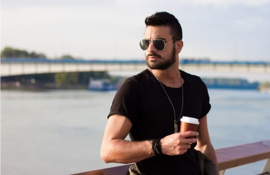 OLGUN ERKEKLER DAHA MI ÇEKİCİ?