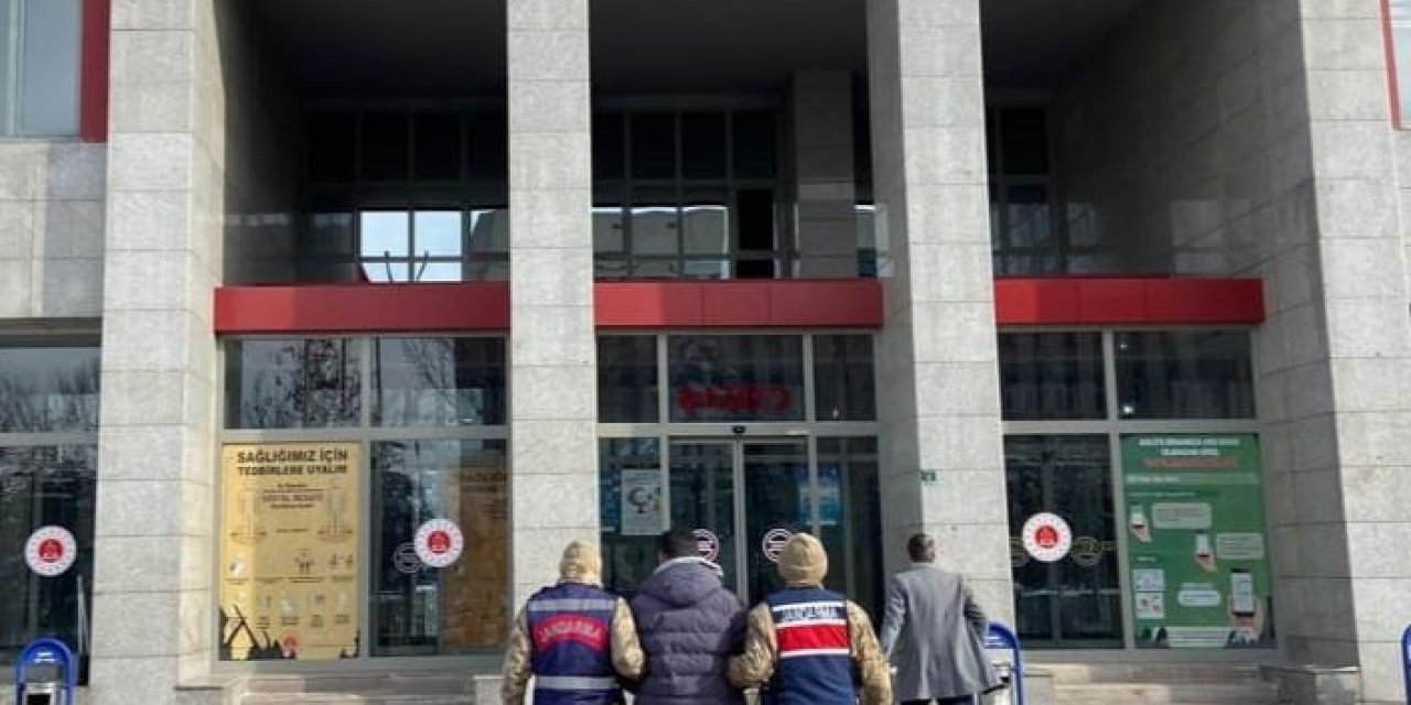 Jandarma ekipleri aranan çok sayıda kişi yakalandı