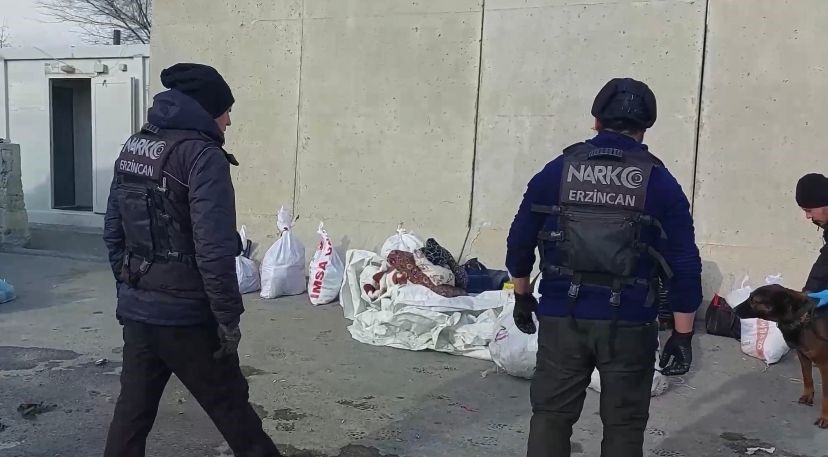 Erzincan'da onlarca kilo uyuşturucu ele geçirildi