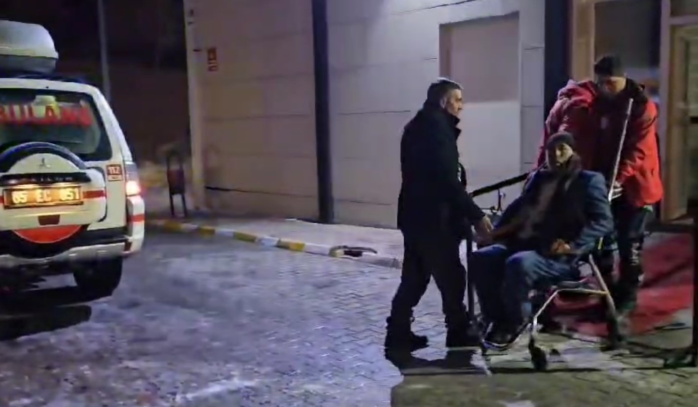 Mahsur kalan hasta kurtarıldı