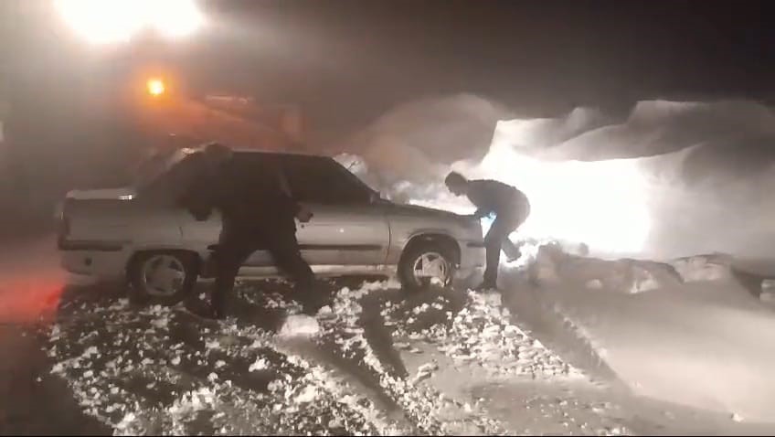 Mahsur kalanlar kurtarıldı