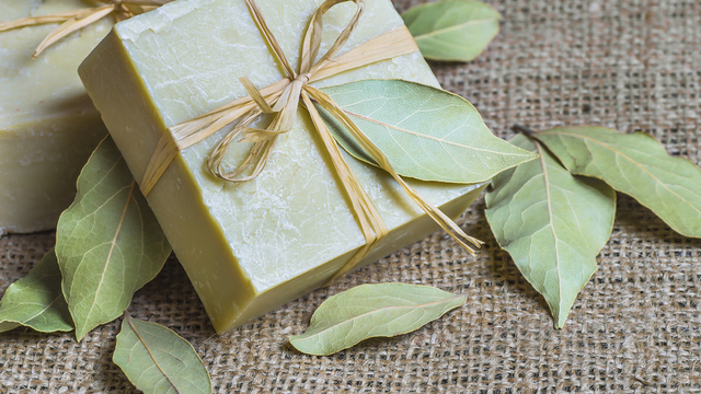 Defne Sabununun Cilt ve Saç İçin Faydaları