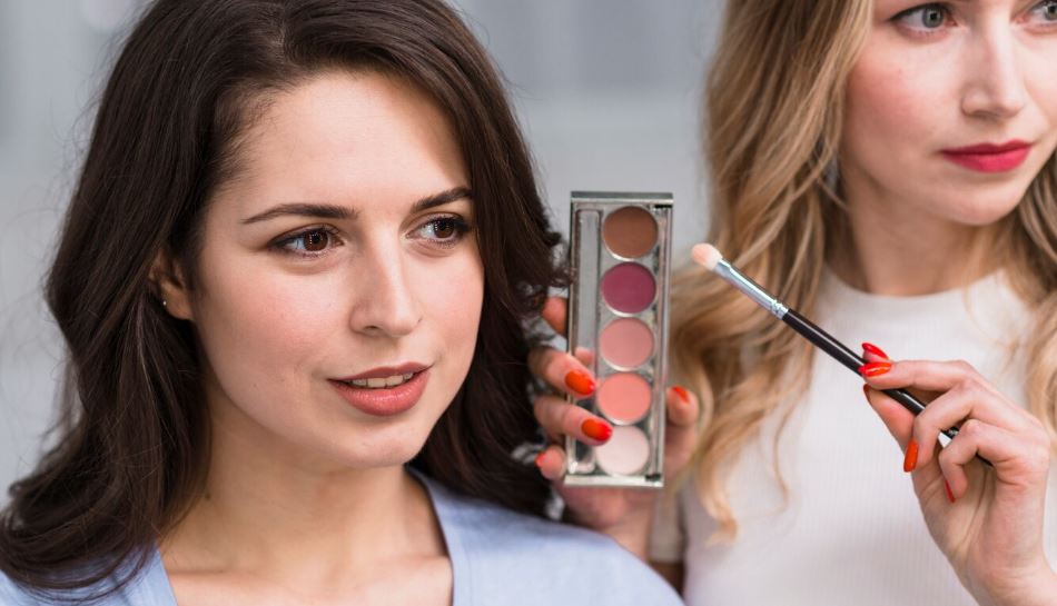 Makyaj ve Kombin Uyumu