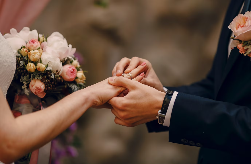 "Evliler mi daha mutlu, bekarlar mı?"