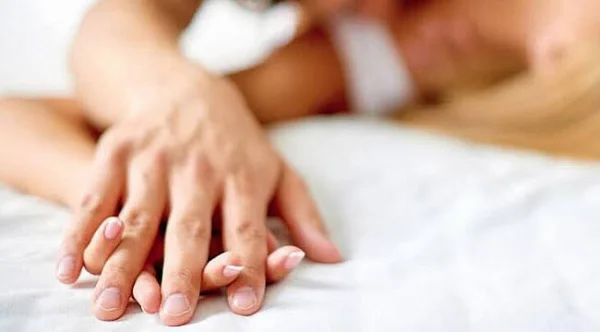 CİNSEL İLİŞKİDE TEN UYUMUNU SAĞLAMANIN YOLLARI