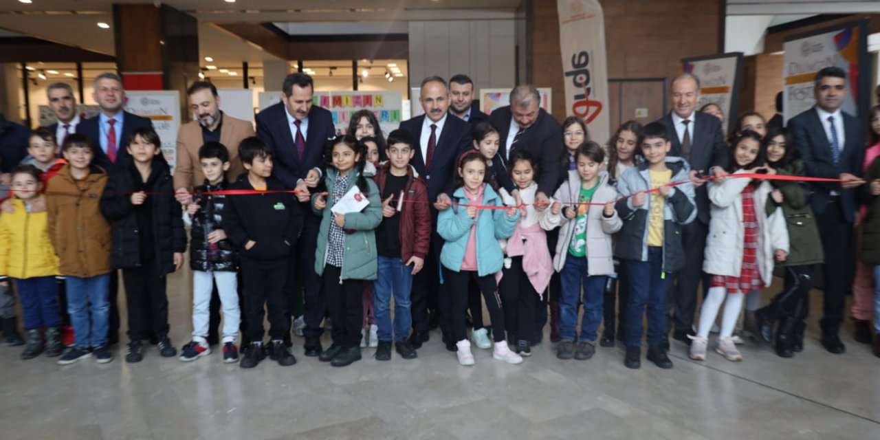 Diyarbakır'da 'Dilimizin Zenginlikleri Festivali' düzenlendi