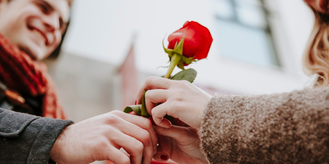 AŞKIN GÖZÜ KÖR MÜDÜR?