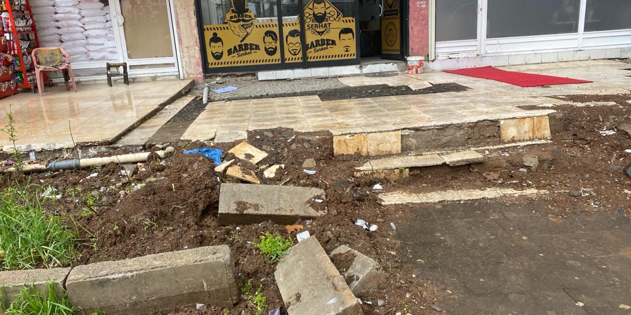 DİSKİ kazdığı çukuru bir yıldır kapatamadı!