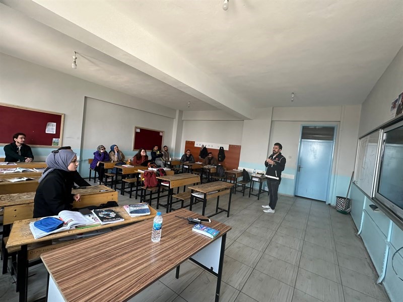 Batman’da 'Uyuşturucu ile Mücadele ve Farkındalık Semineri'