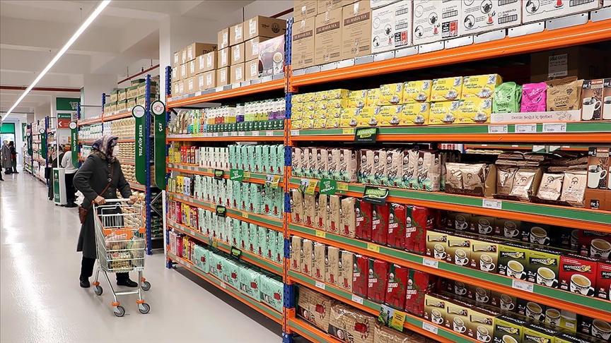 Ticaret satış hacmi azaldı, perakende satış hacmi arttı