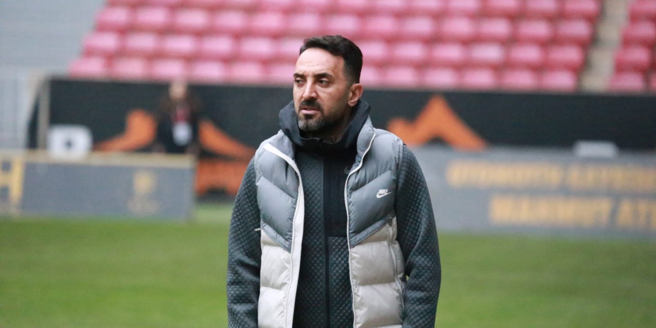 Diyarbekirspor, Teknik Direktörü ile yollarını ayrıldı