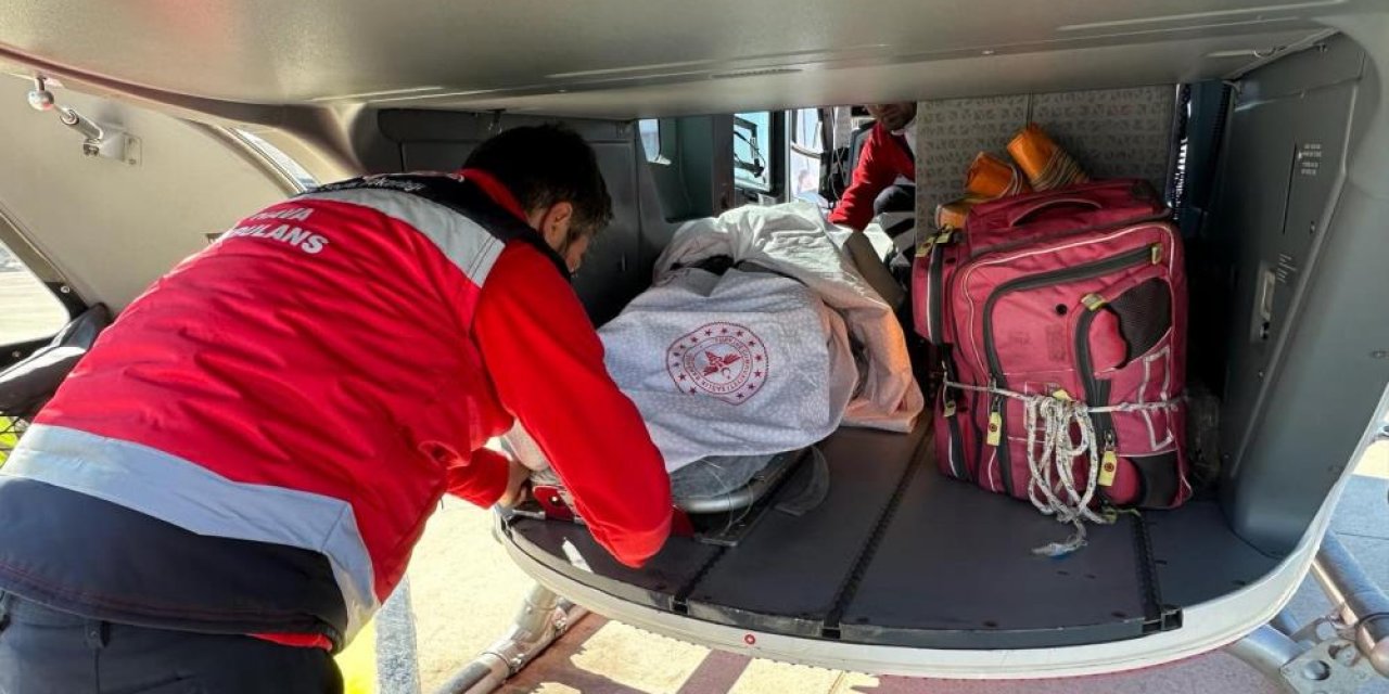 Şırnak'ta hamile kadın ambulans helikopterle Diyarbakır’a sevk edildi