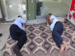 Vatandaşlar camilere akın ediyor