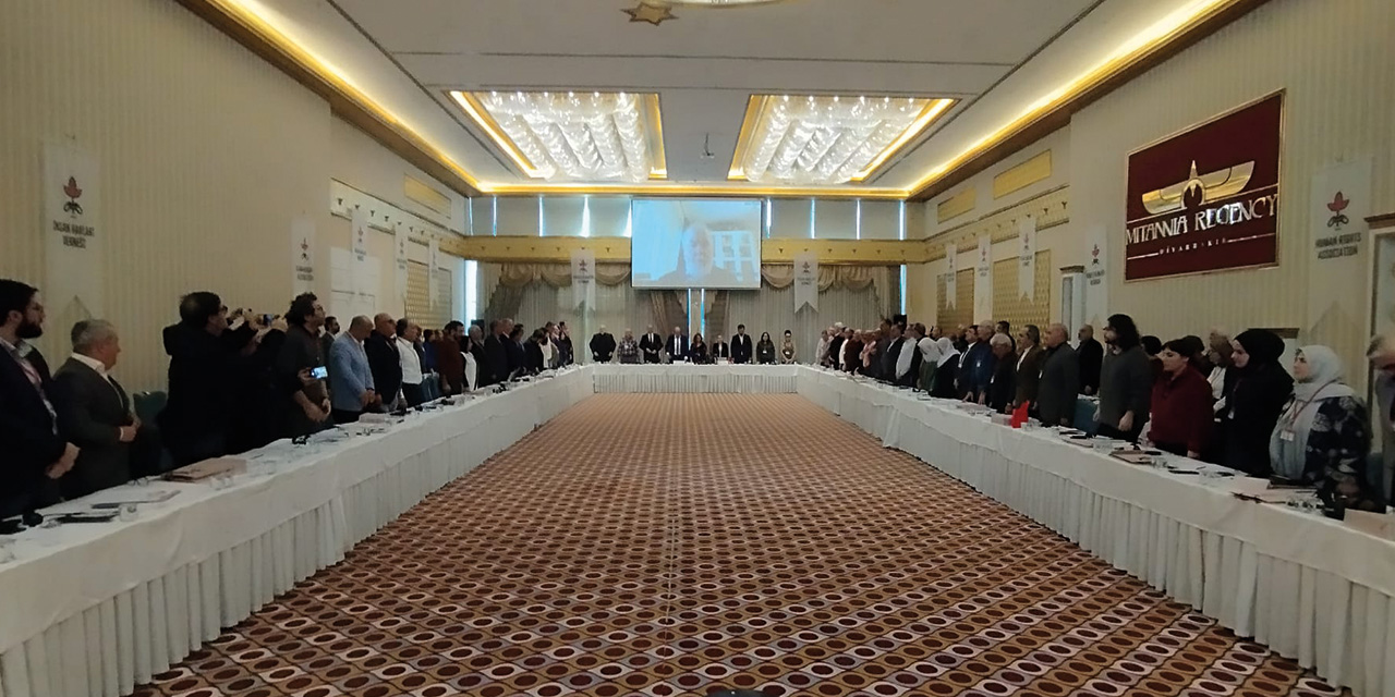 Kürt coğrafyalarında ortak saygı duruşu