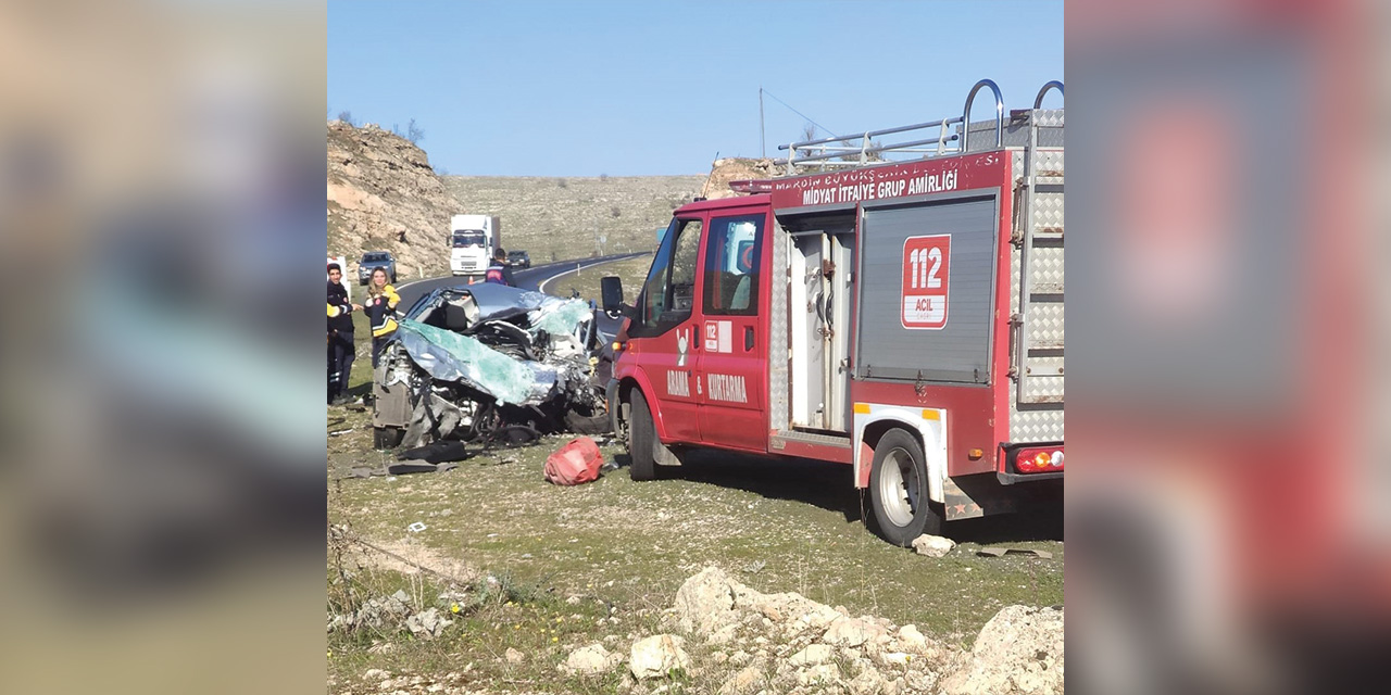 Tanker ile otomobil çarpıştı: Öğretmen hayatını kaybetti