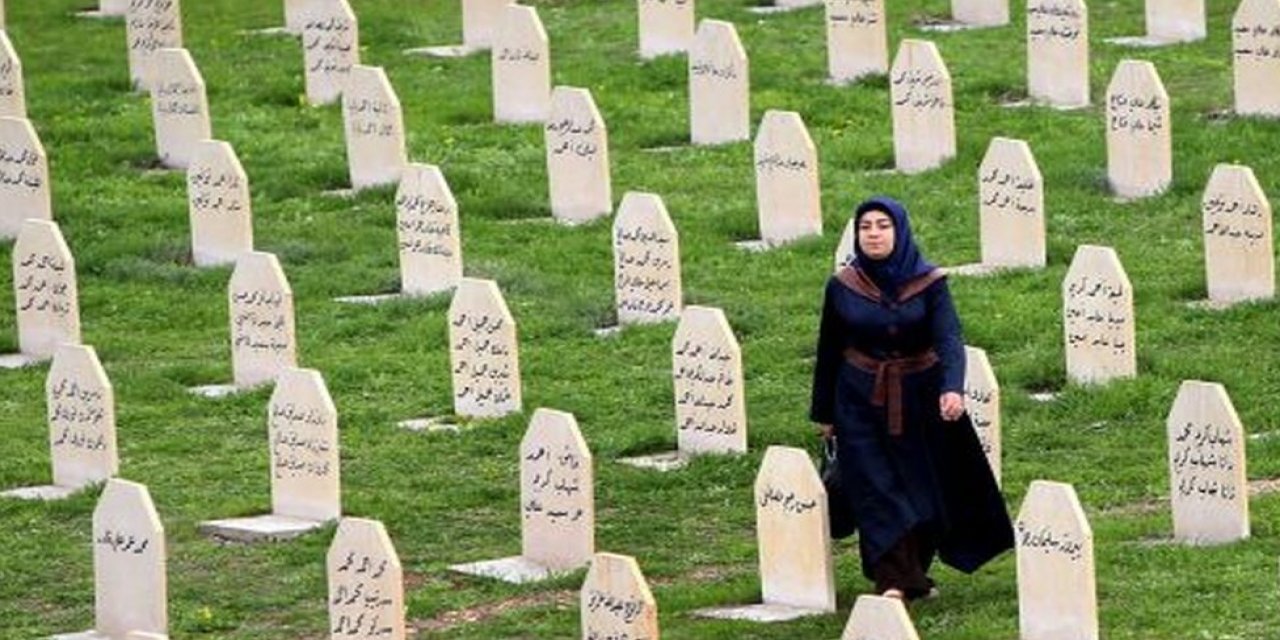 Halepçe Katliamı'nda hayatını kaybedenler anıldı