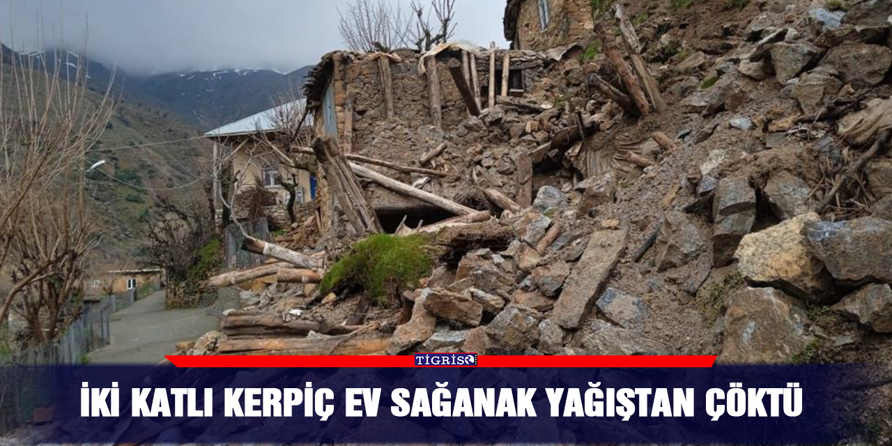 İki katlı kerpiç ev sağanak yağıştan çöktü