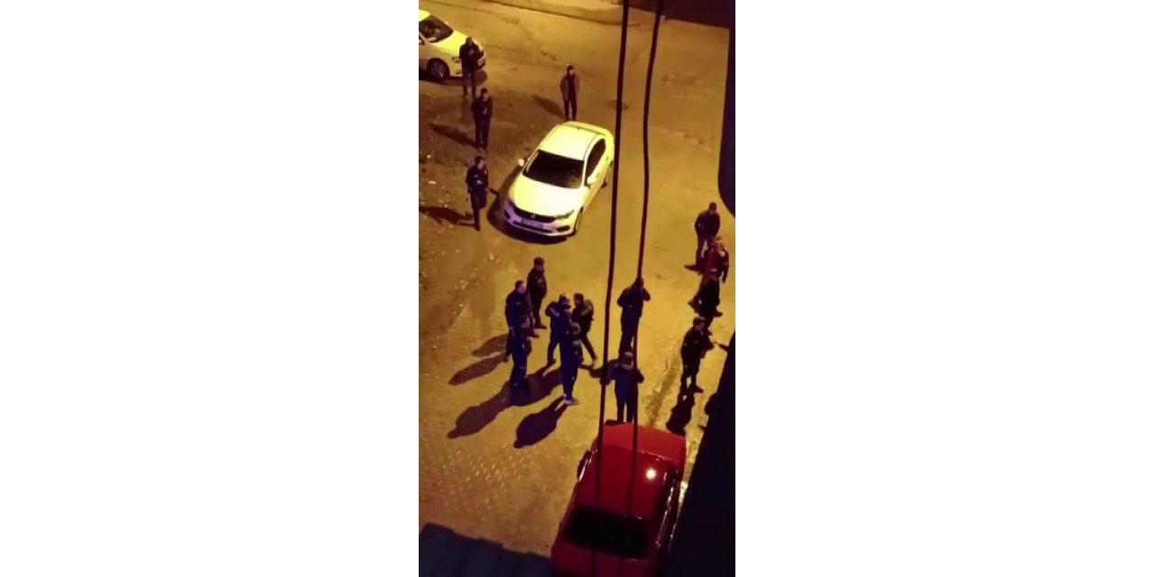 İki grup arasında silahlı kavga