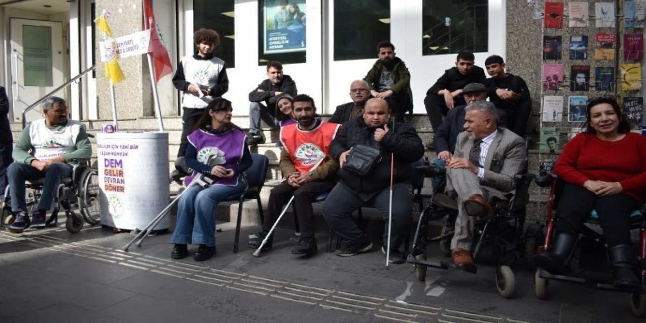 DEM Parti'den Diyarbakır'da bir ilk
