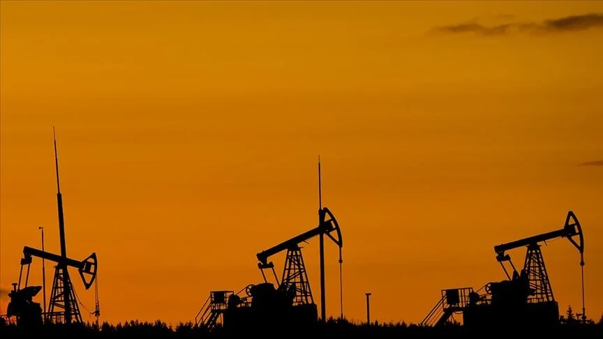 Brent petrolün varil fiyatı yüzde 12,91 arttı