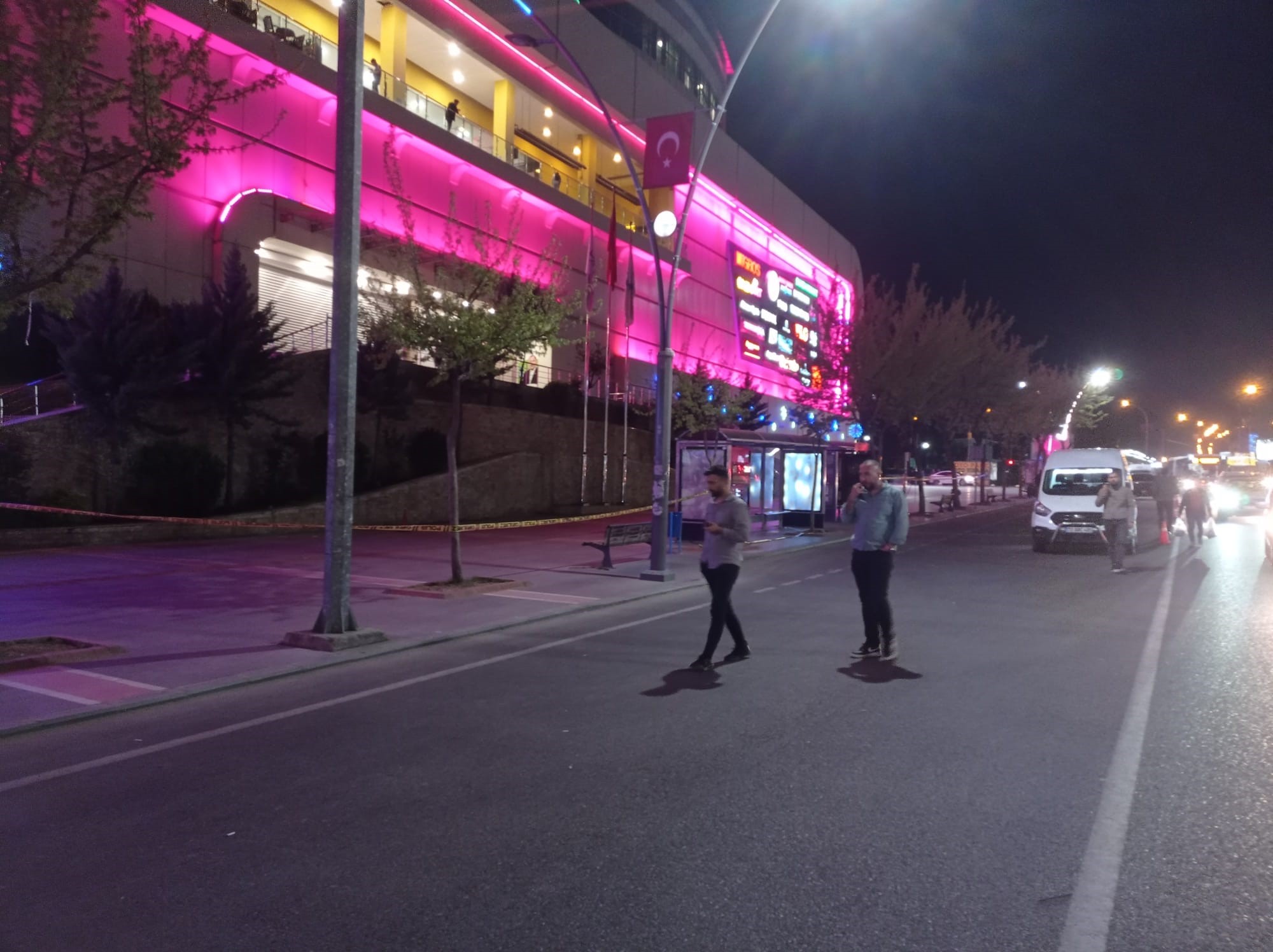 Batman’da şüpheli paket alarmı!