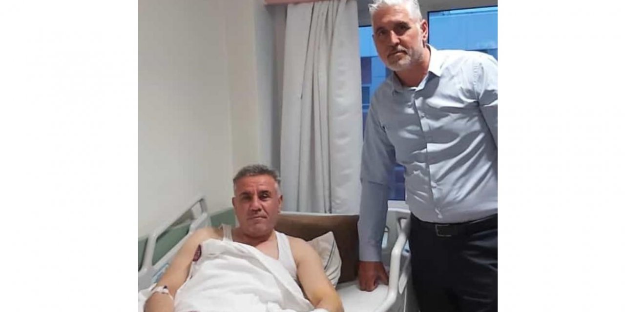 AK Parti’li Başkan budama yaparken parmağı koptu