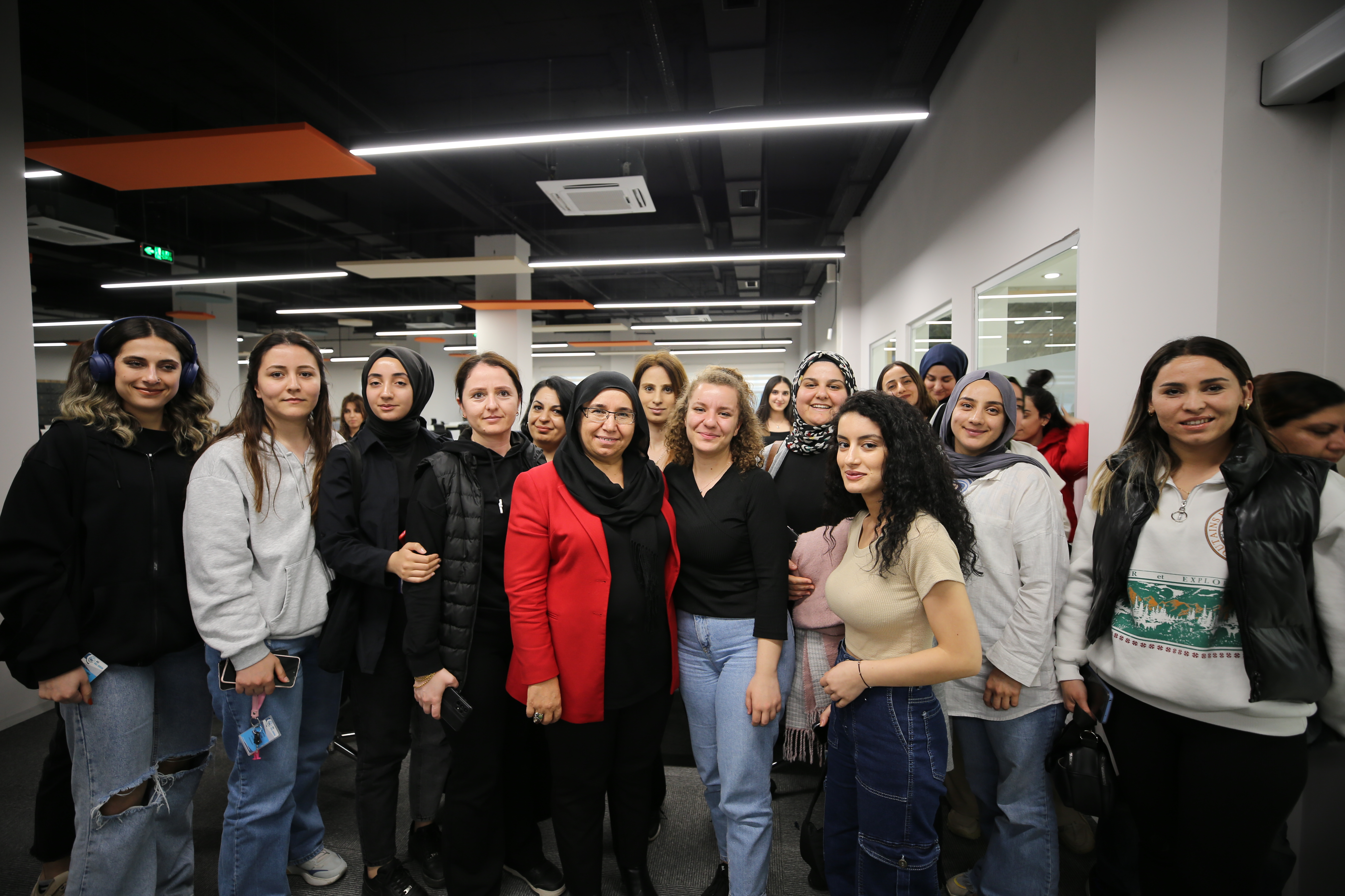 Adıyamanlı iş kadını, Mardin’de 100 genci istihdam etti