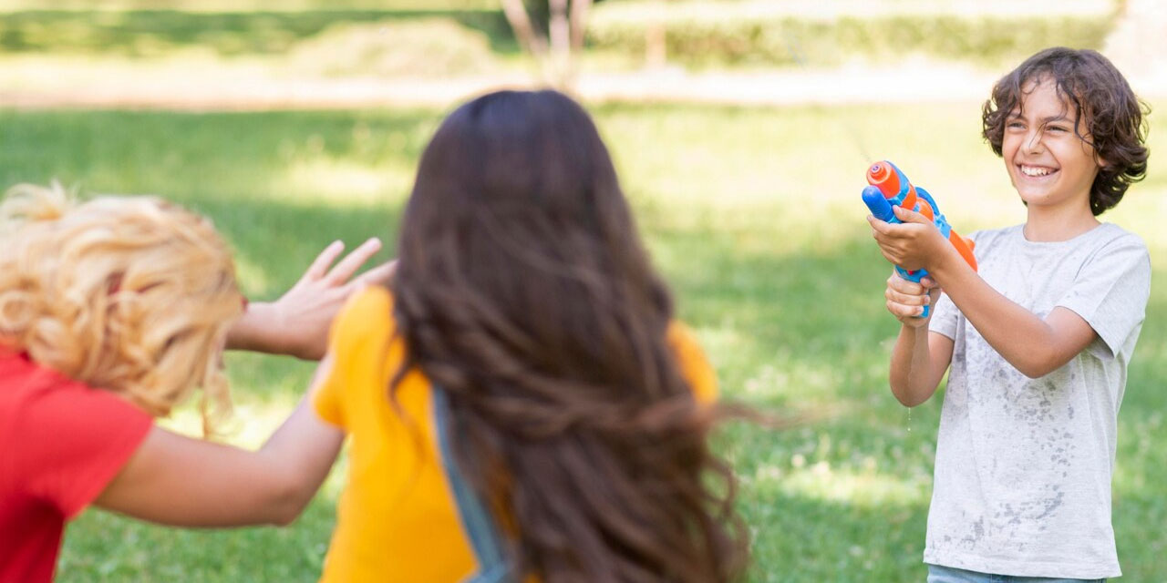 Çocuklarınızın Yaz Tatilini Renklendirecek 10 Harika Aktivite!