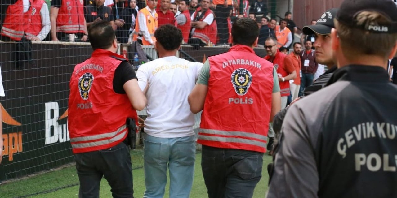 Amedspor-Iğdır maçında 23 gözaltı