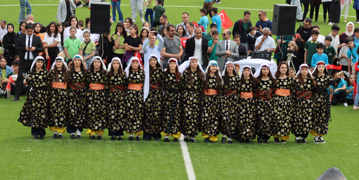 Midyat'ta 23 Nisan kutlaması