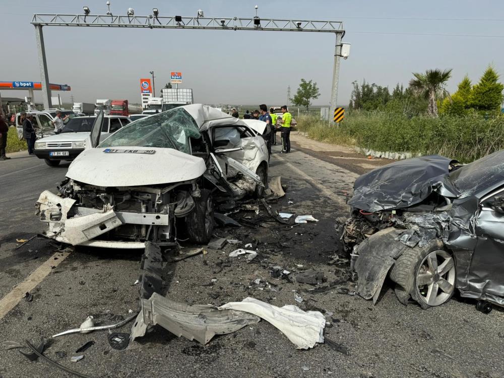 Urfa’da kaza, genç doktor öldü, 6 yaralı