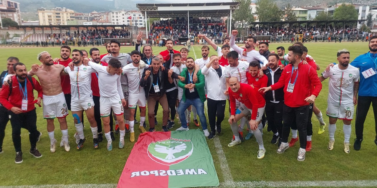 Amedspor’un şampiyonluk pozu