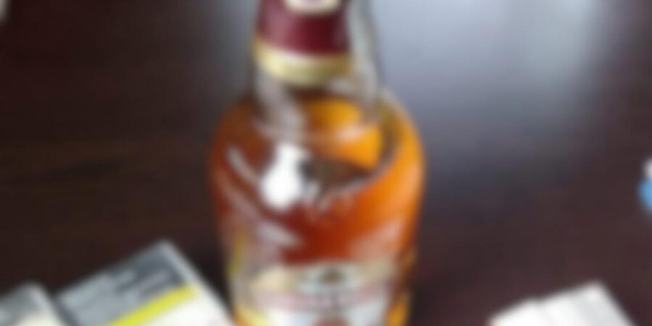 Okul çevresinde açık alkol satışına: 2 gözaltı